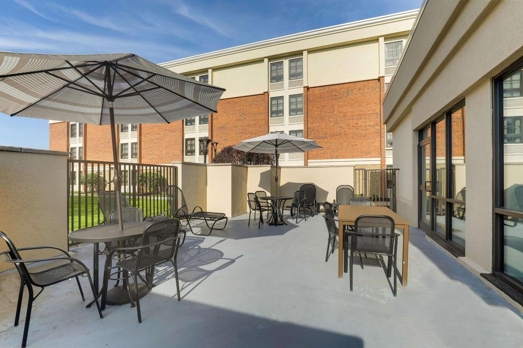 Drury Inn & Suites St Joseph Saint Joseph Exterior foto
